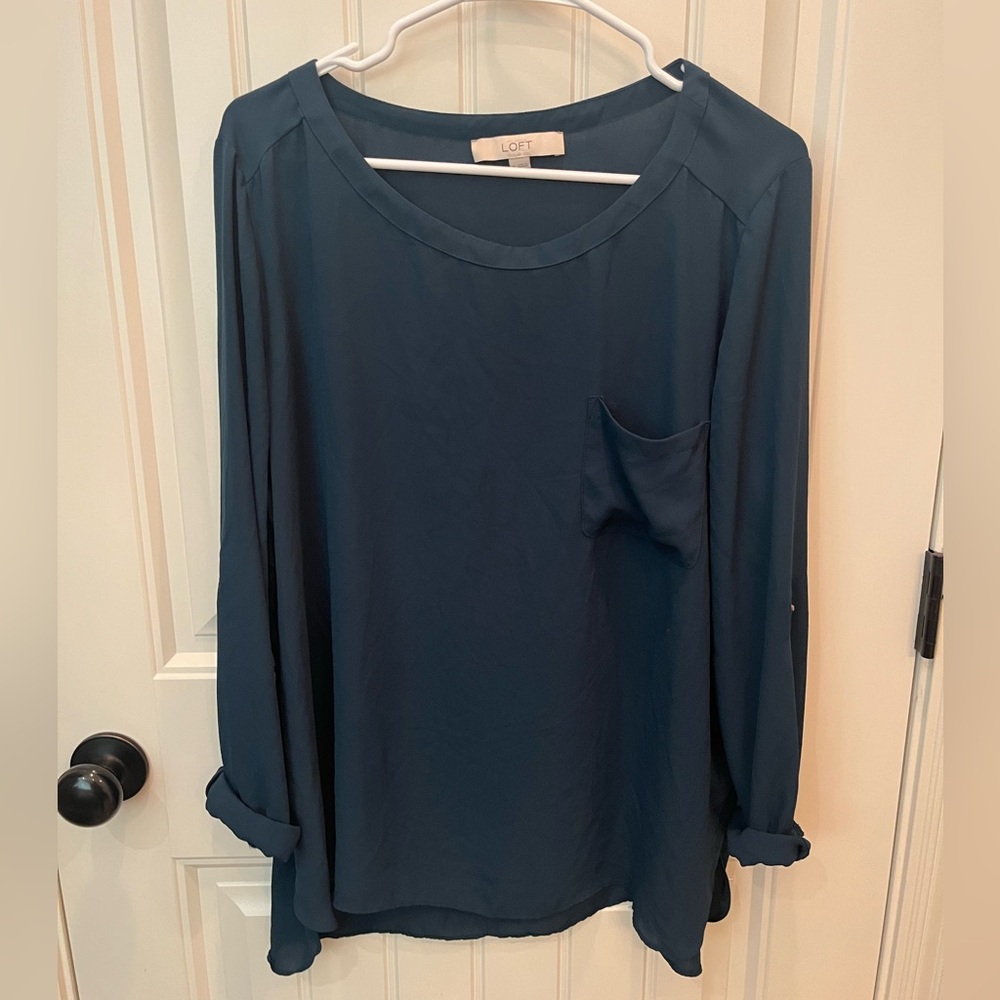 LOFT Women's Blue/Teal-ish colored Top